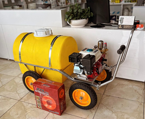 سمپاش فرغونی چهار چرخ ۲۰۰ لیتری