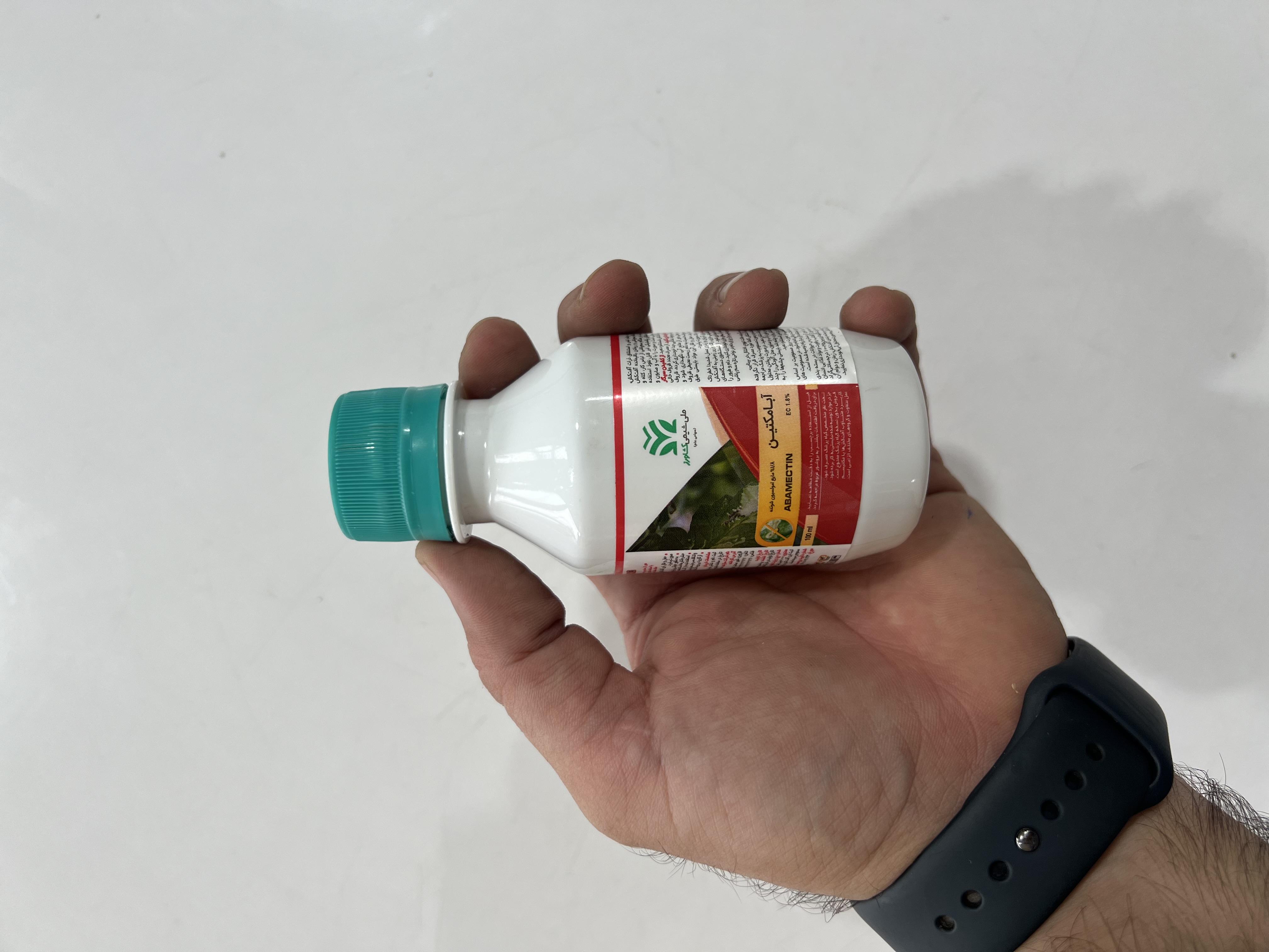 سم آبامکتین ملی شیمی کشاورز ۱۰۰ سی سی